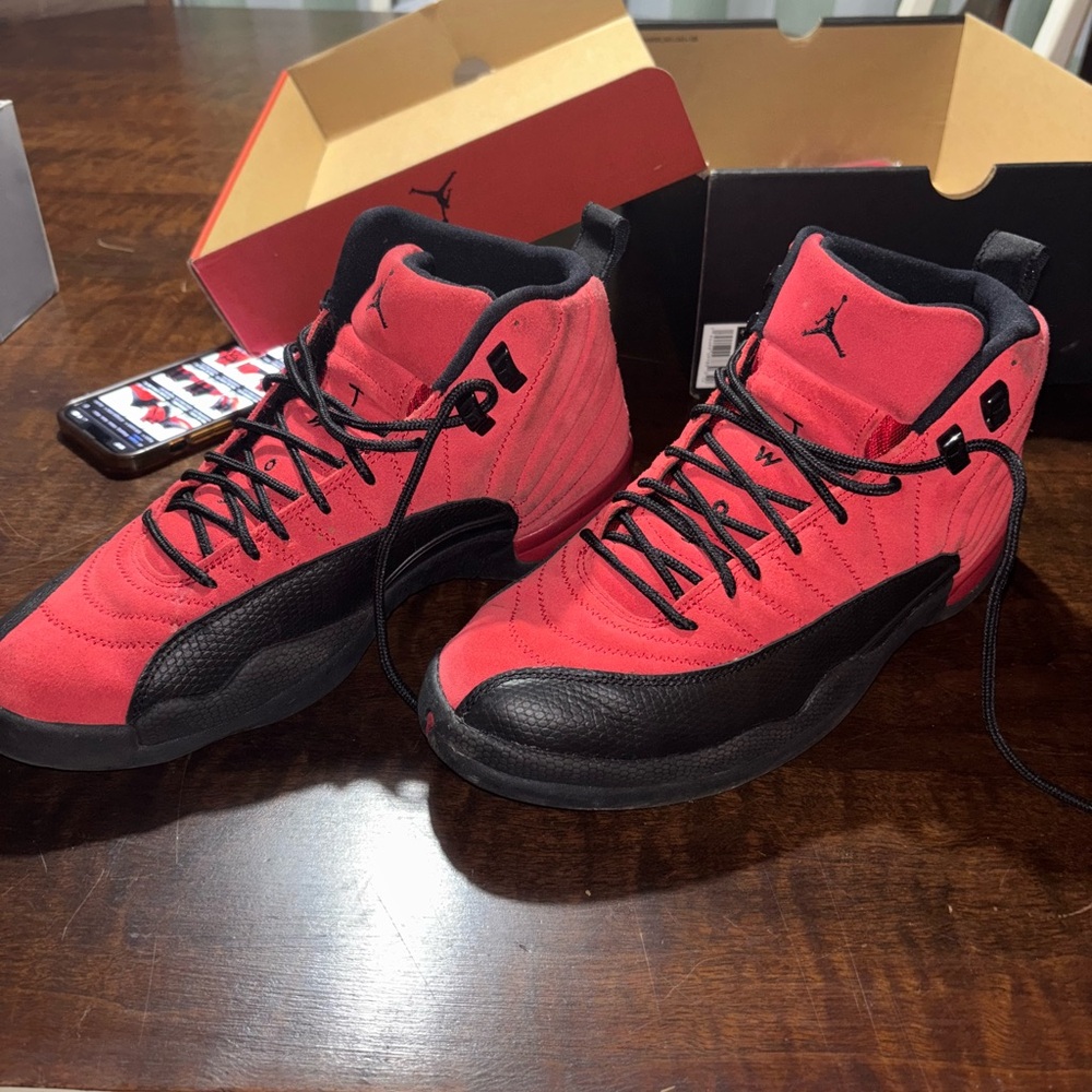 Air Jordan 12 Retro Reverse Flu Game 2020 Size 10.5, CT8013-602